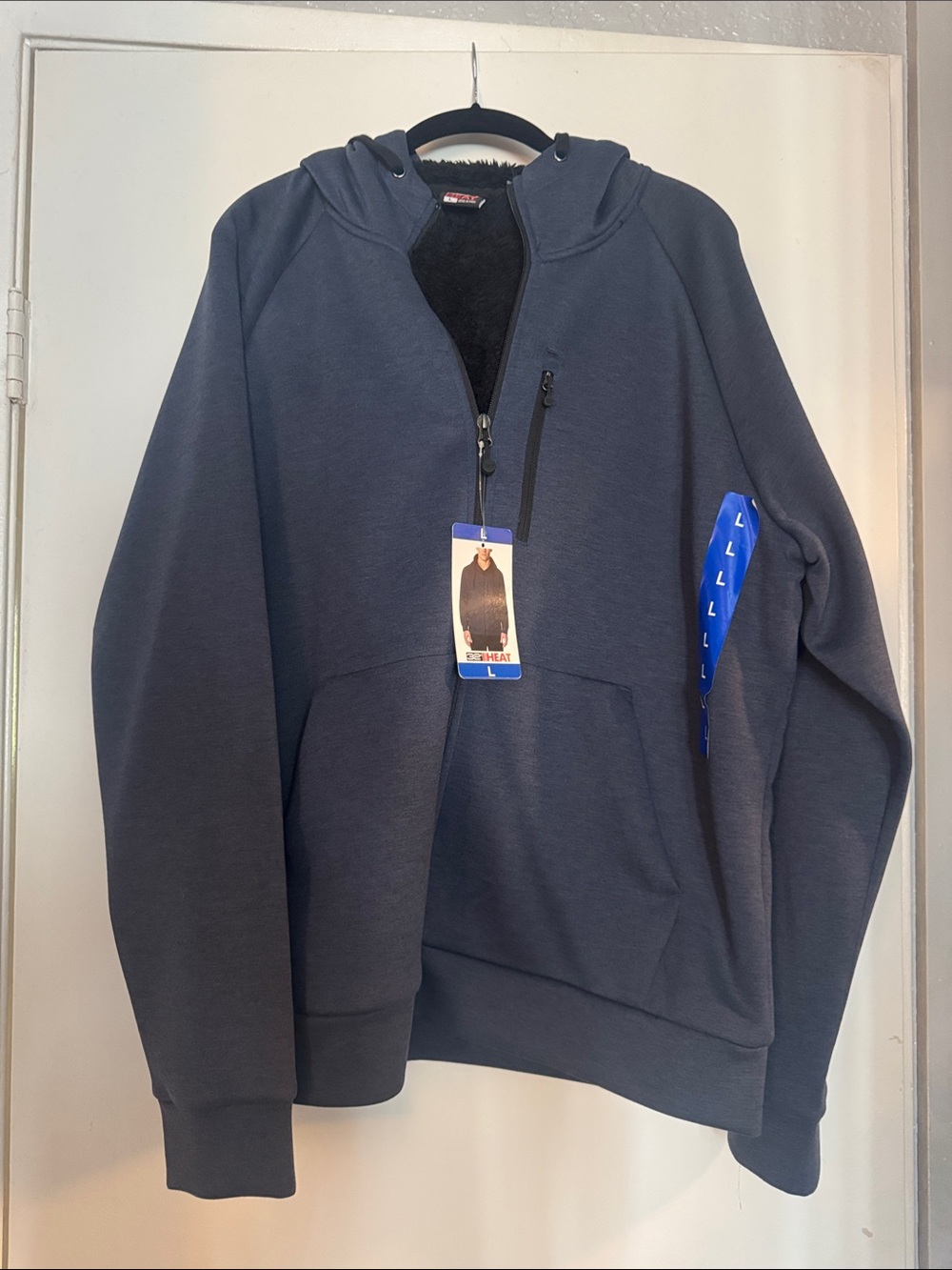 32 Degrees Men's Dark Blue Zip-Up Hooded Sweater. Inside is fleece.